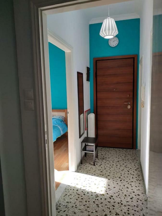 Colorful Apartment 5 Minutes Walk From Acropolis Athens Exterior photo